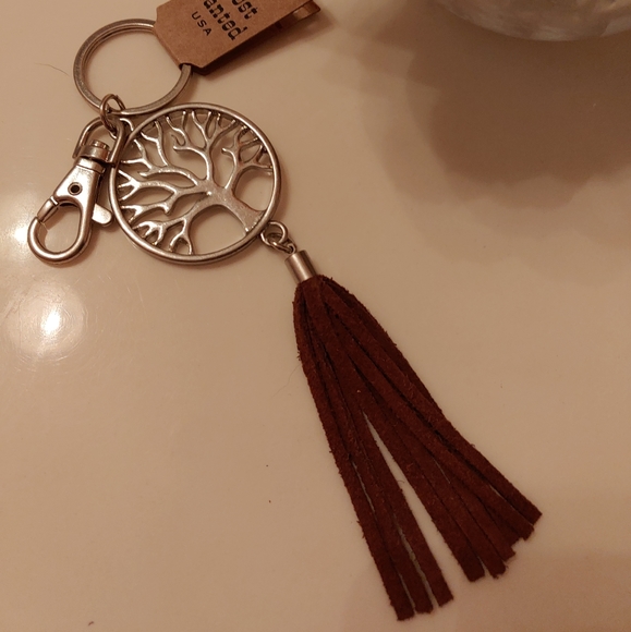 Most Wanted Accessories - Tree of Life Tassel Keychain